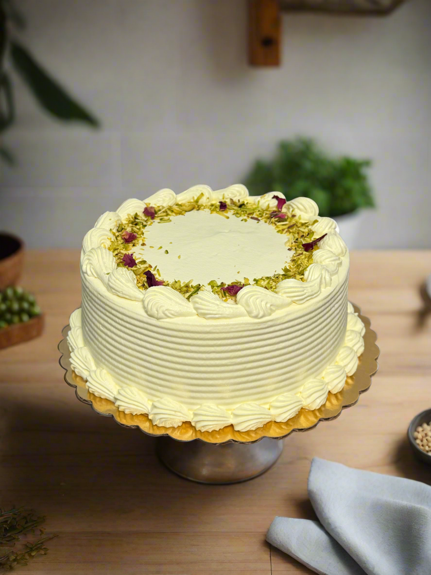 Kesar Pista Eggless Cake