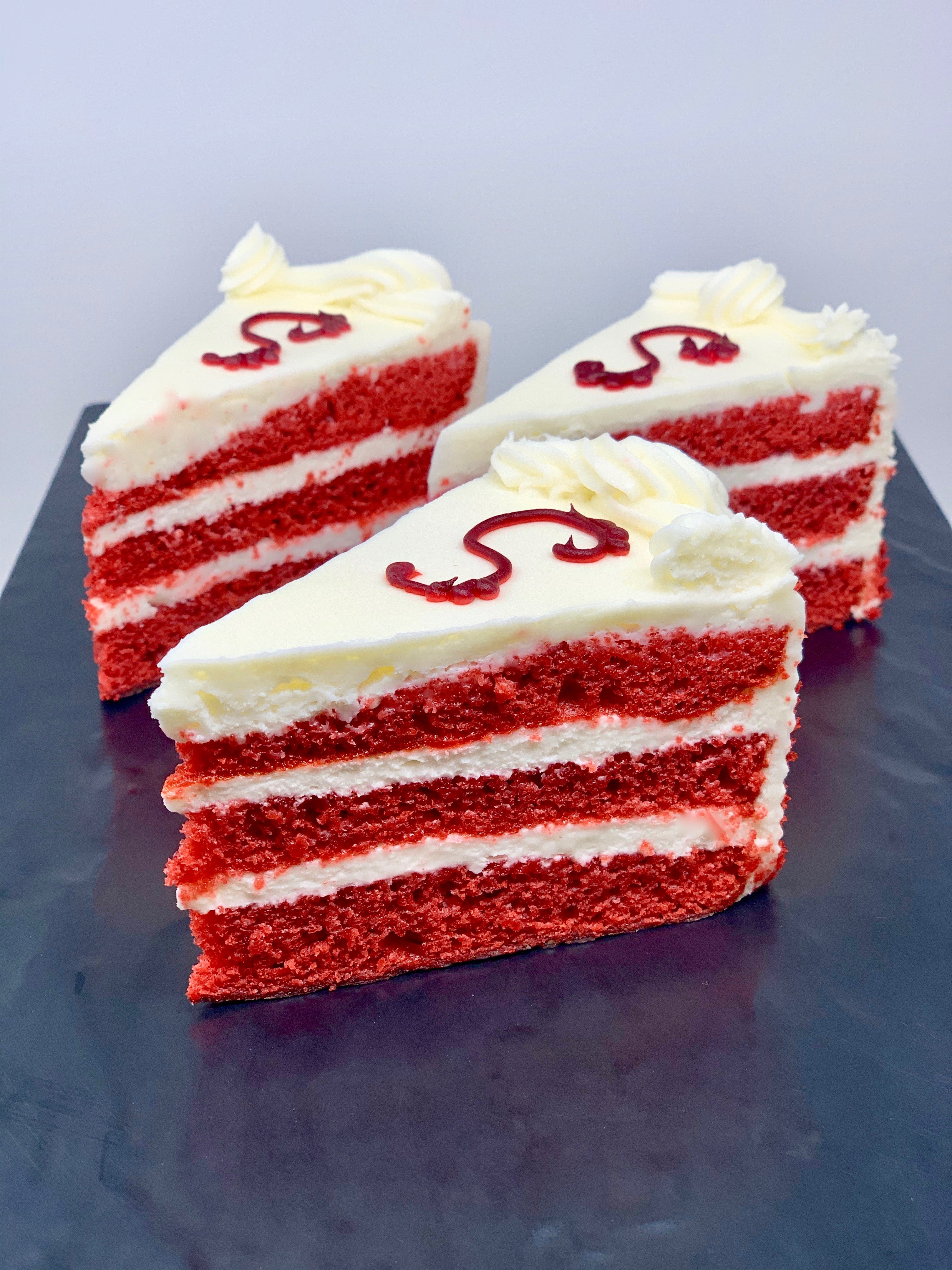 Red Velvet Eggless Cake